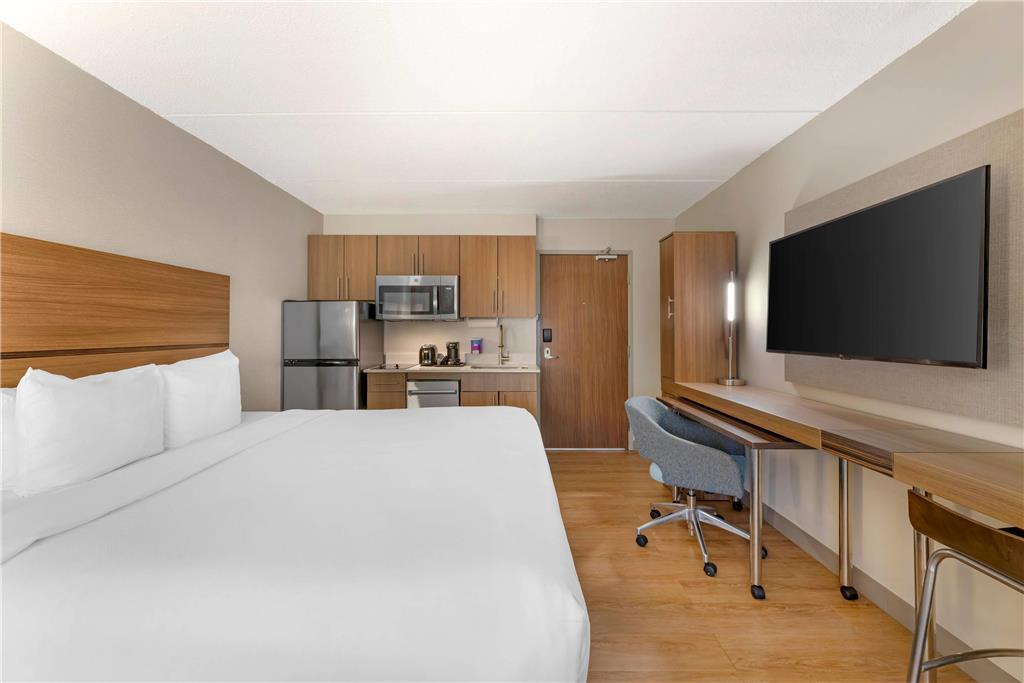 Mainstay Suites Oakbrook Terrace - Chicago Room photo